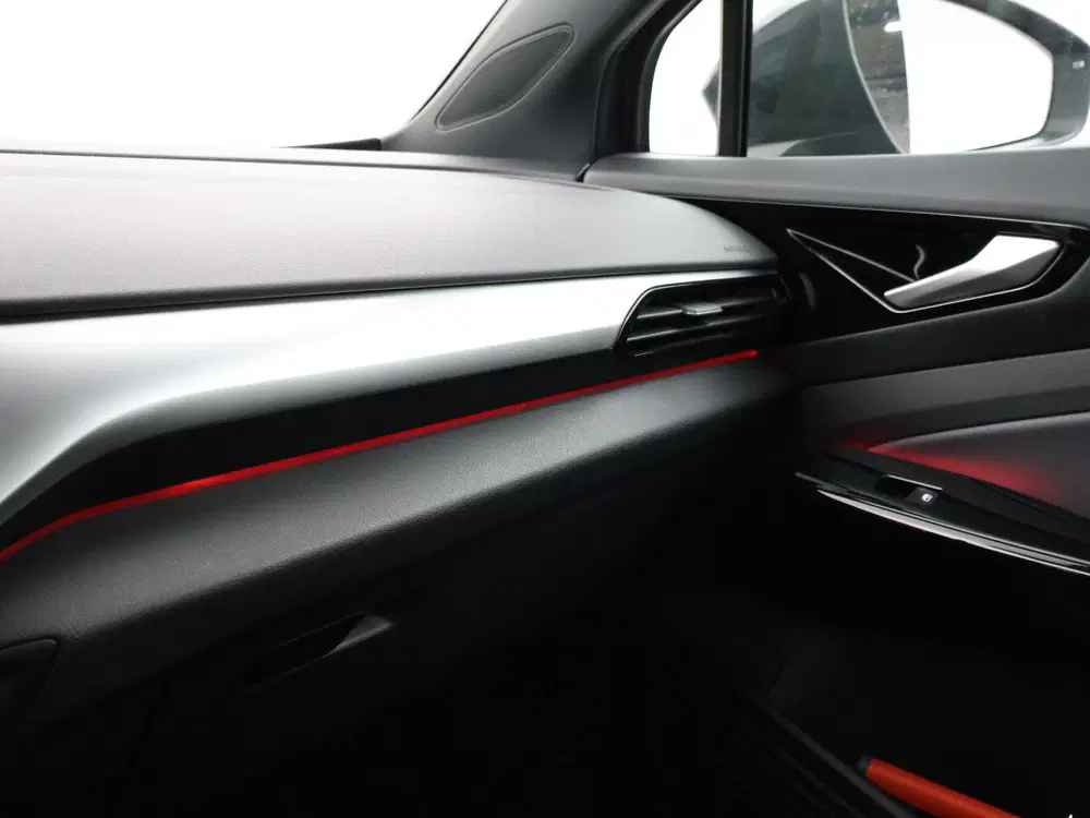 Volkswagen ID.4 PRO 77 kWh + ADAPTIVE CRUISE uit 2022, foto 11