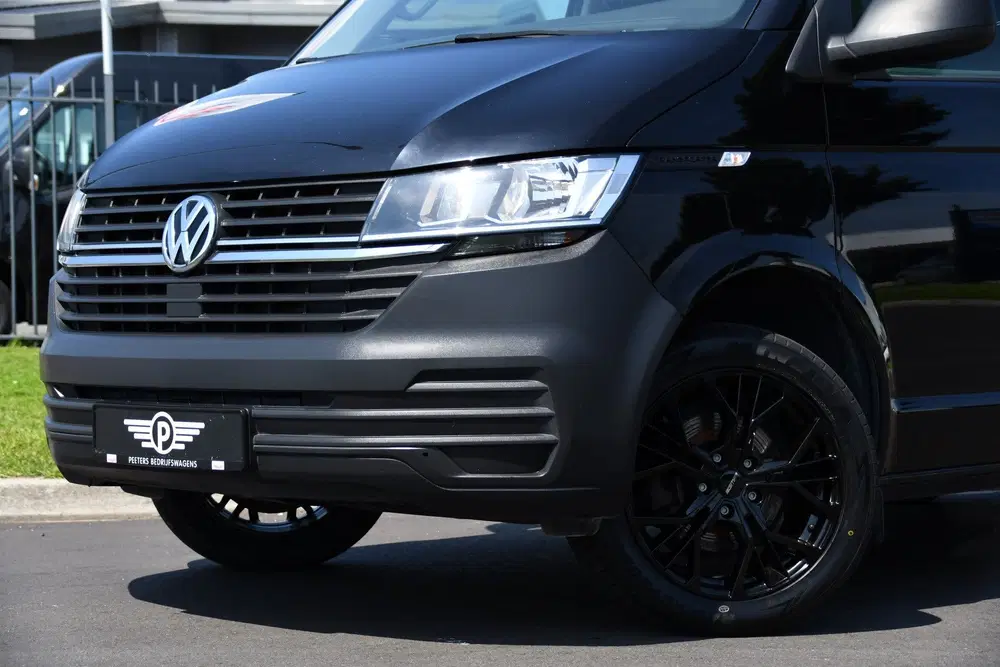 Volkswagen Transporter 2.0 TDI L1H1 30 Black Edition Cruise uit 2023, foto 8
