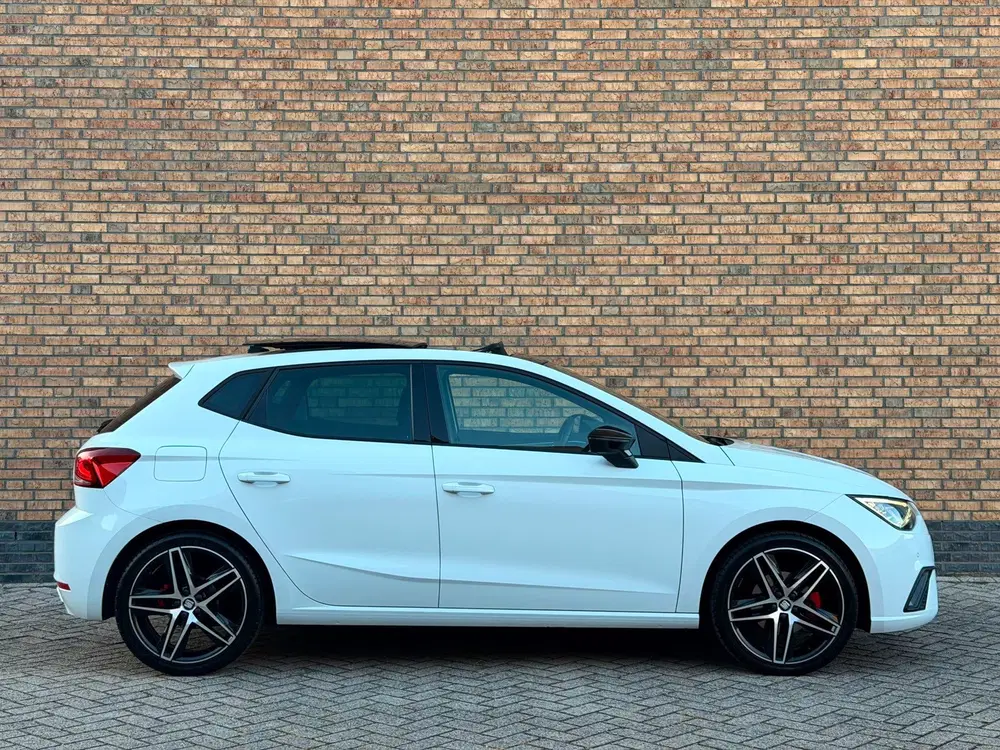 SEAT Ibiza 1.0 TSI FR Pano Dsg Beats Cruise Cam Led S uit 2020, foto 11
