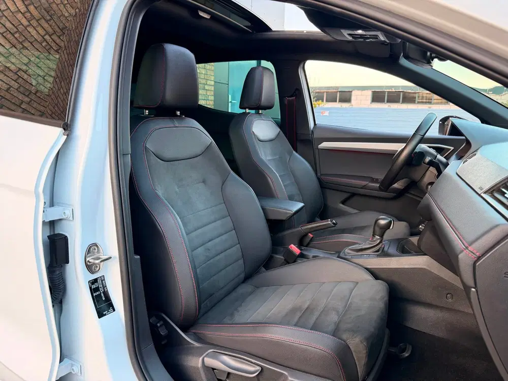 SEAT Ibiza 1.0 TSI FR Pano Dsg Beats Cruise Cam Led S uit 2020, foto 14