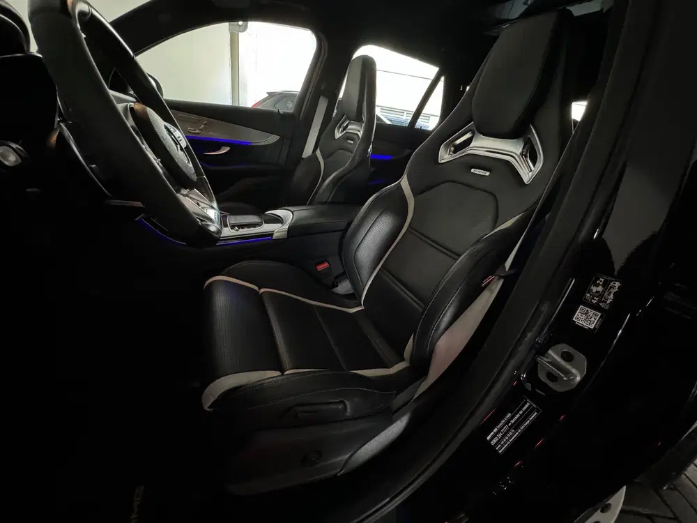 Mercedes-Benz GLC AMG 63 S 4M+ Premium+ Pano uit 2021, foto 6