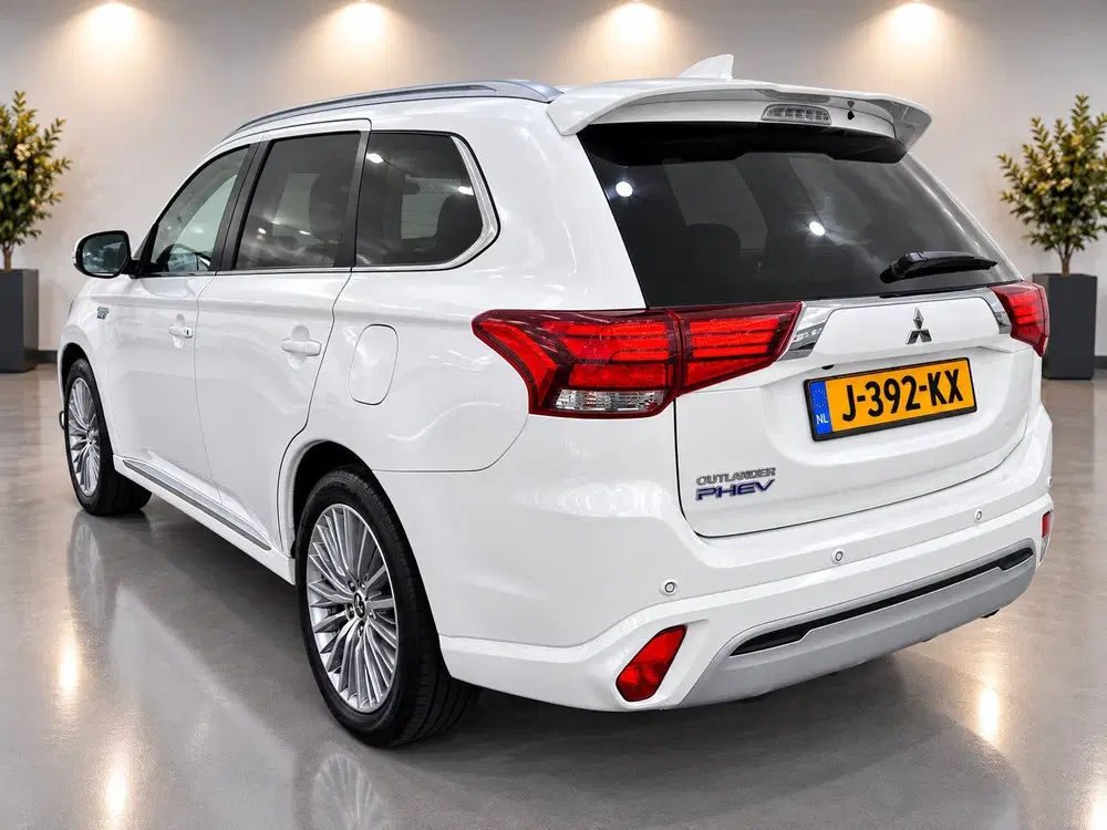Mitsubishi Outlander 2.4 PHEV Intense Aut uit 2020, foto 6