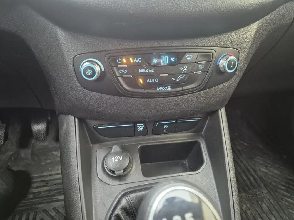 Ford Transit Courier 1.0 Limited Start&Stop uit 2021, foto 12