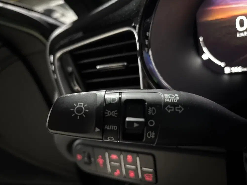 Kia Ceed 1.0 T-GDi GT-Line uit 2023, foto 13