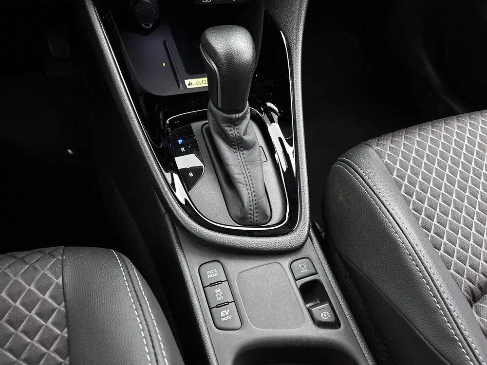 Toyota Yaris 1.5 Hybrid 130 Executive uit 2024, foto 9