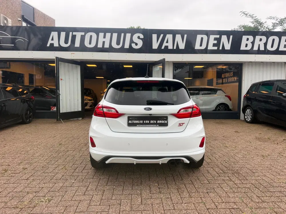 Ford Fiesta 1.5 EcoBoost ST-3 uit 2020, foto 6
