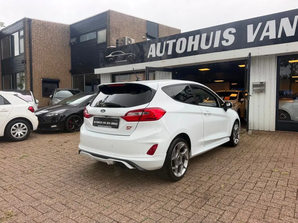 Ford Fiesta 1.5 EcoBoost ST-3 uit 2020, foto 7