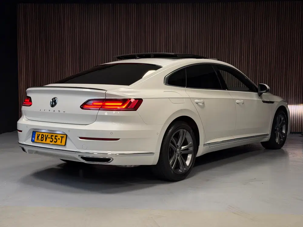 Volkswagen Arteon 1.5 TSI DSG VOLLEDIG R-LINE UITGEVOERD uit 2019, foto 4