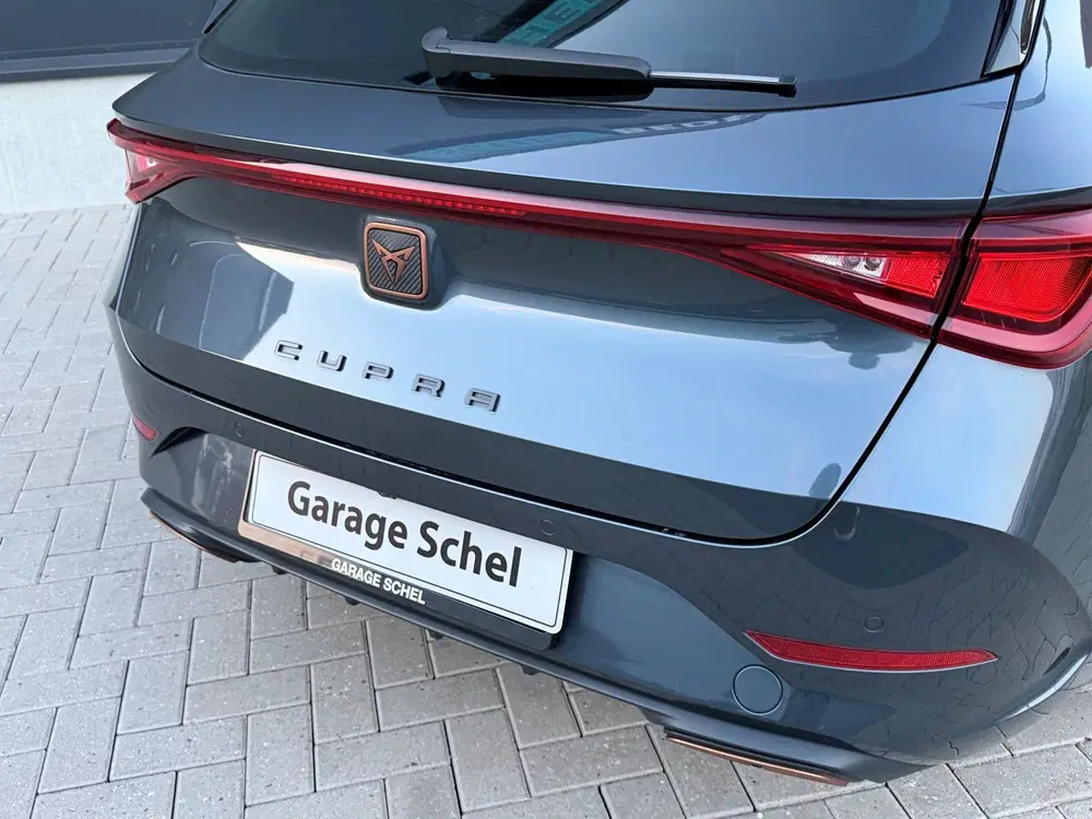 Cupra Leon 1.4 e-Hybrid Business uit 2023, foto 12