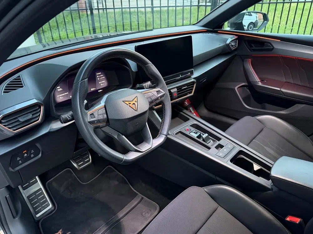 Cupra Leon 1.4 e-Hybrid Business uit 2023, foto 5