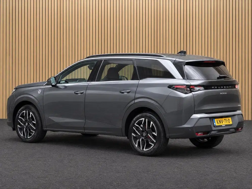 Peugeot 5008 1.2 Hybrid 145 GT 7p Automaat uit 2026, foto 2