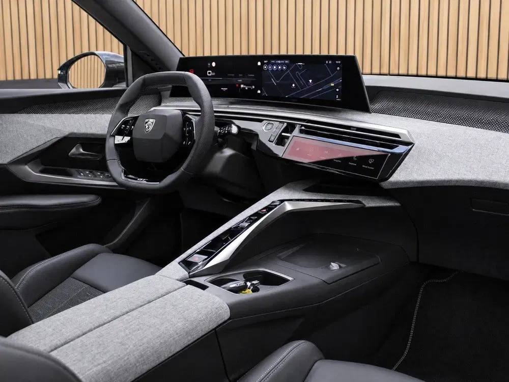 Peugeot 5008 1.2 Hybrid 145 GT 7p Automaat uit 2026, foto 3