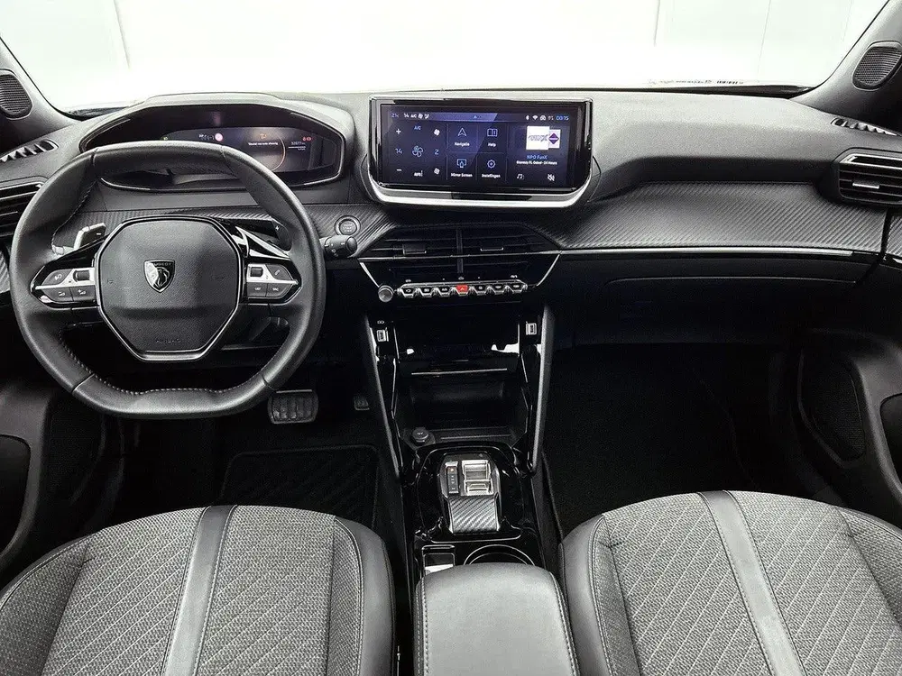 Peugeot 2008 1.2 145pk Hybrid Allure Automaat uit 2025, foto 11
