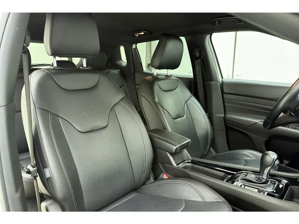 Jeep Compass 4xe 240pk Plug-in Hybrid Automaat S uit 2022, foto 15