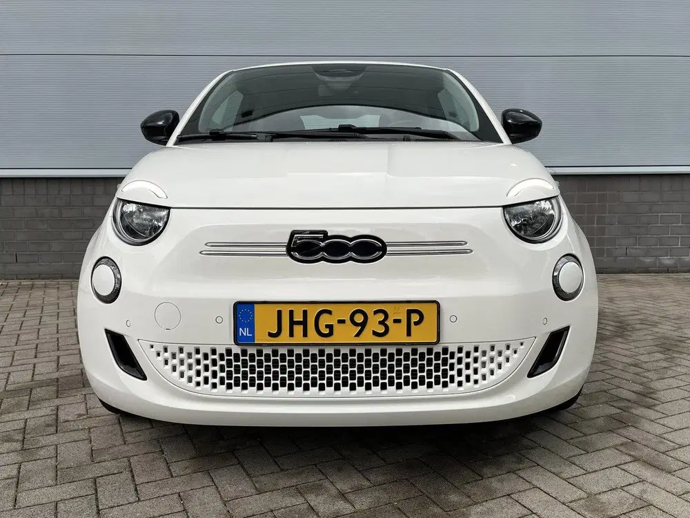 Fiat 500e RED 42 kWh uit 2025, foto 4