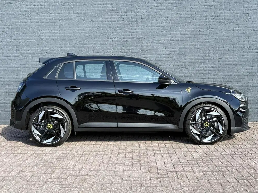 Abarth 600e Turismo 54 kWh uit 2026, foto 4