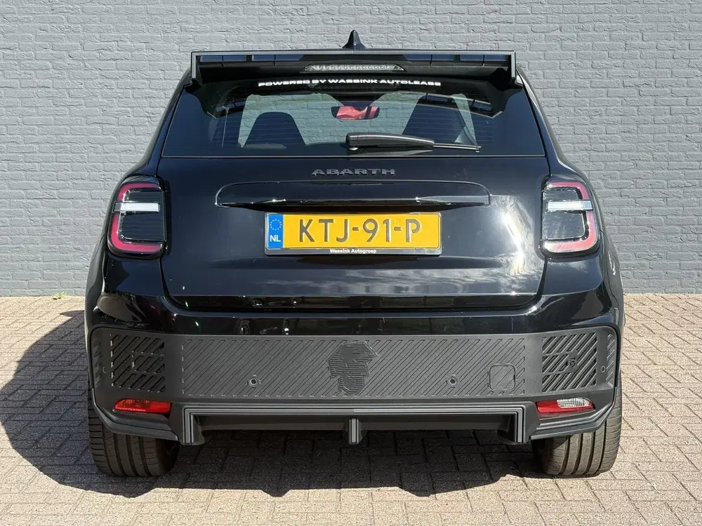 Abarth 600e Turismo 54 kWh uit 2026, foto 6