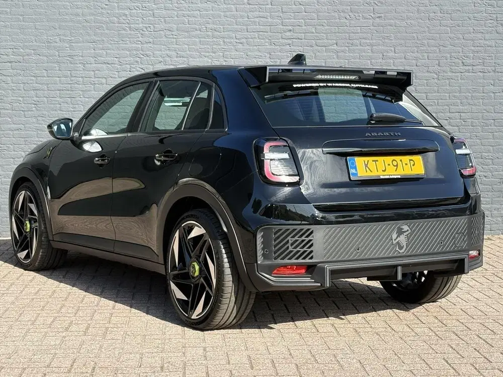 Abarth 600e Turismo 54 kWh uit 2026, foto 8