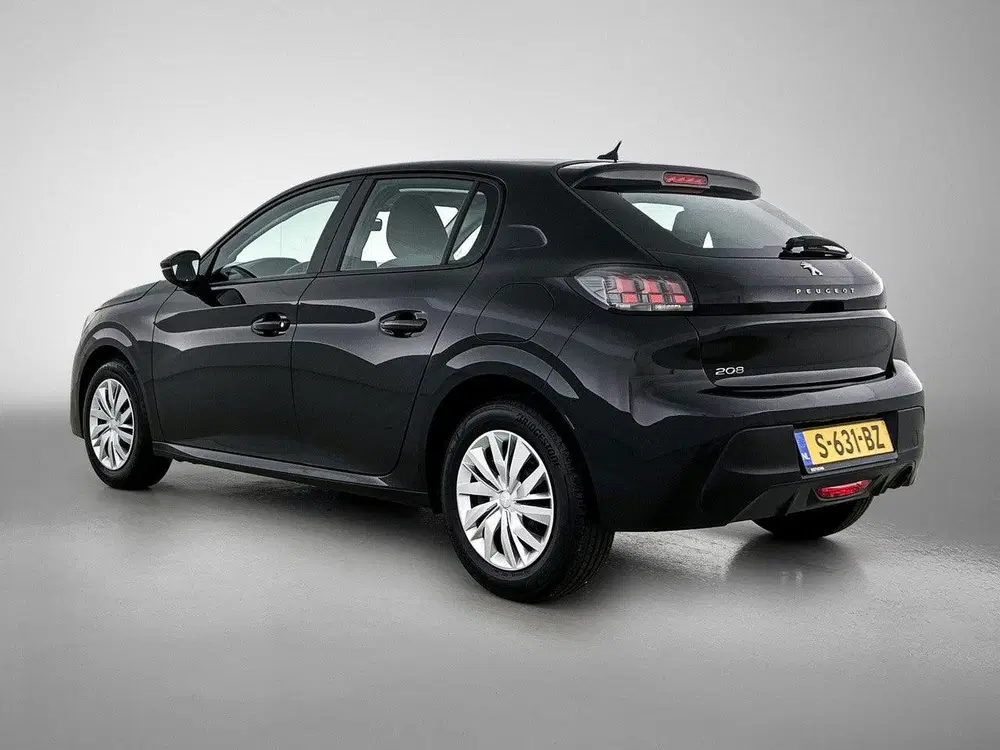 Peugeot 208 1.2 PureTech Active 75 PK uit 2023, foto 3