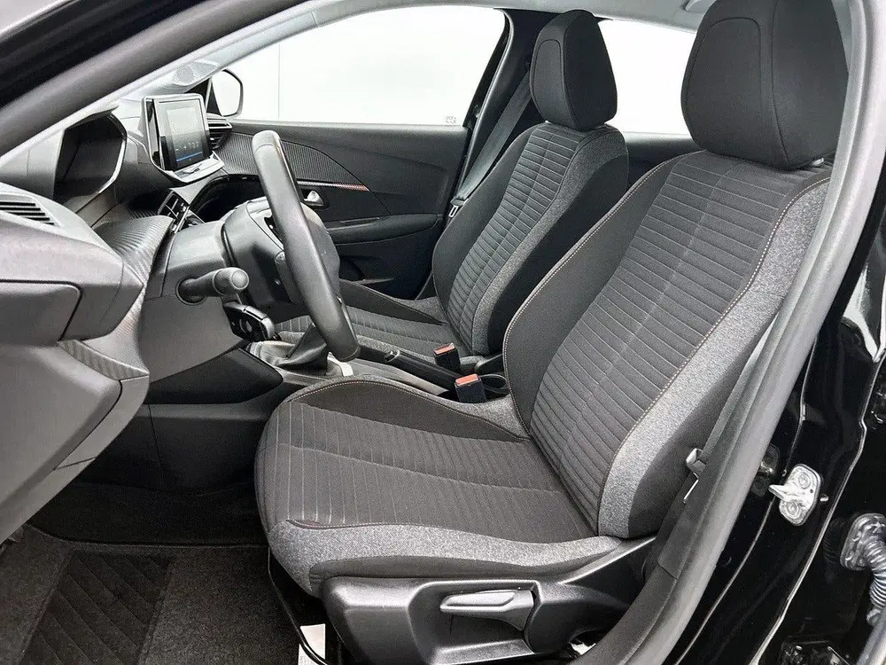 Peugeot 208 1.2 PureTech Active 75 PK uit 2023, foto 9