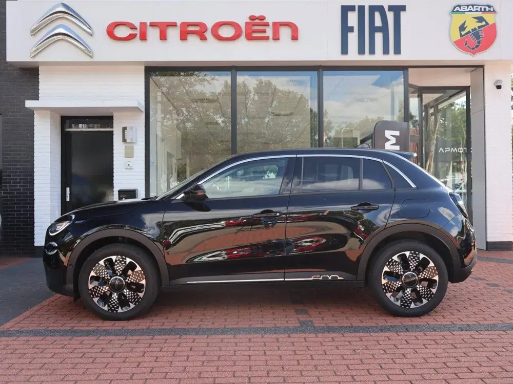 Fiat 600 *Auto van de Week * Mild Hybrid Turbo Char uit 2025, foto 2