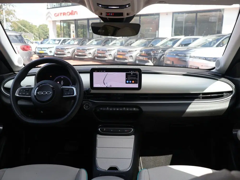 Fiat 600 *Auto van de Week * Mild Hybrid Turbo Char uit 2025, foto 5