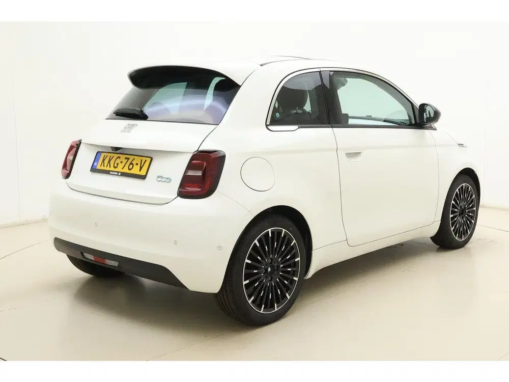 Fiat 500e La Prima 42 kWh uit 2026, foto 2