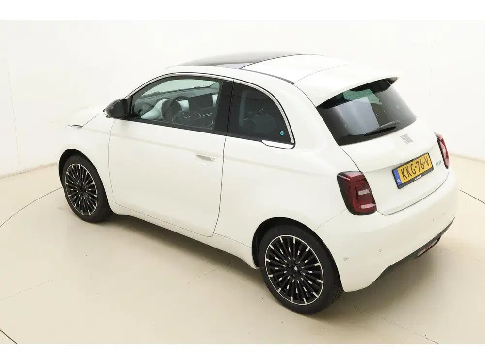 Fiat 500e La Prima 42 kWh uit 2026, foto 4