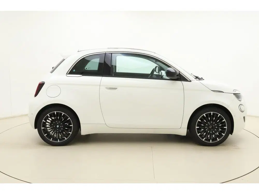 Fiat 500e La Prima 42 kWh uit 2026, foto 9