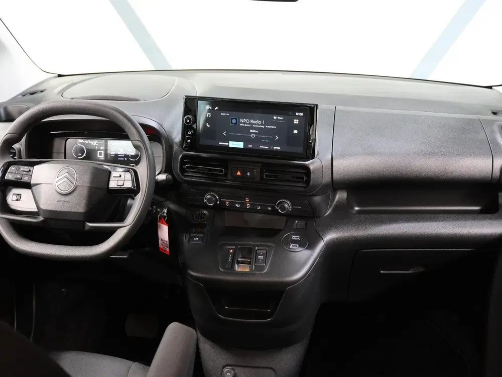 Citroën Berlingo Feel L1 50 kWh 136PK uit 2025, foto 11
