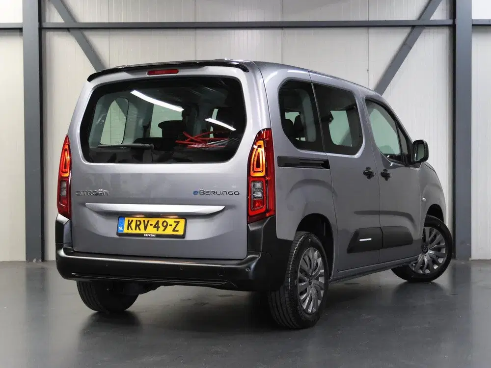 Citroën Berlingo Feel L1 50 kWh 136PK uit 2025, foto 3