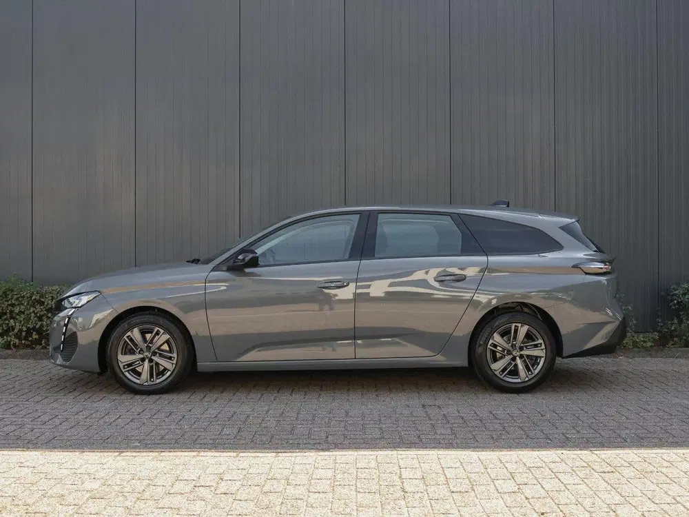 Peugeot 308 SW 130pk Active Pack Automaat uit 2024, foto 3