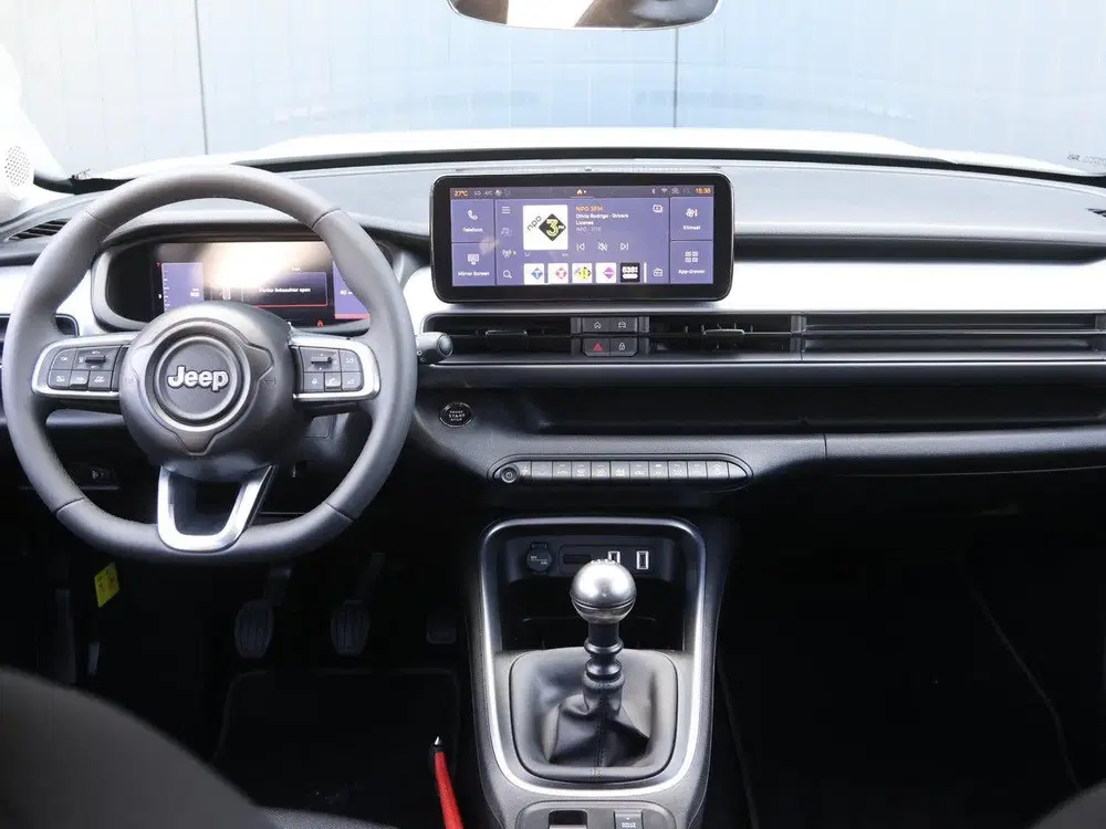 Jeep Avenger 100pk Summit uit 2025, foto 12