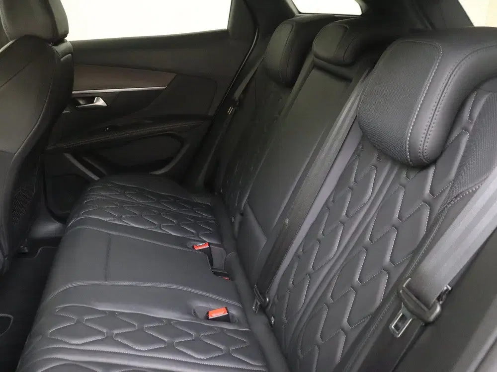 Peugeot 3008 1.6 HYbrid4 300PK Blue Lease GT Keyless uit 2021, foto 12