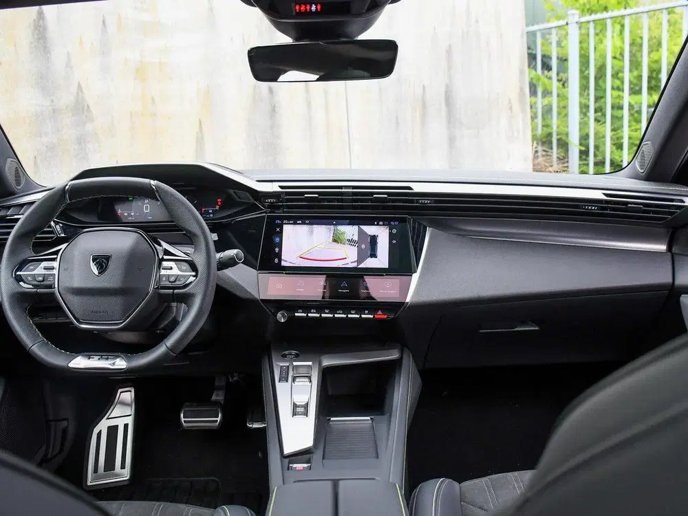 Peugeot 408 GT 1.2 PureTech 130pk Automaat DODE HOEK uit 2025, foto 15