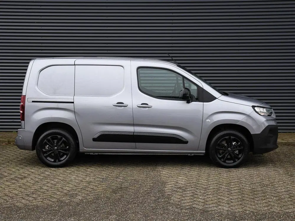 Fiat Doblo Doblò Easy Pro 1.5 BlueHDi 100pk 16''LM uit 2024, foto 3