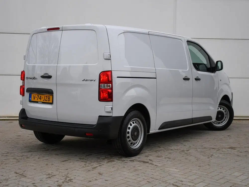 Citroën Jumpy GB L2H1 1.5 BlueHDI 120pk SURROUND NAV PAK uit 2024, foto 4