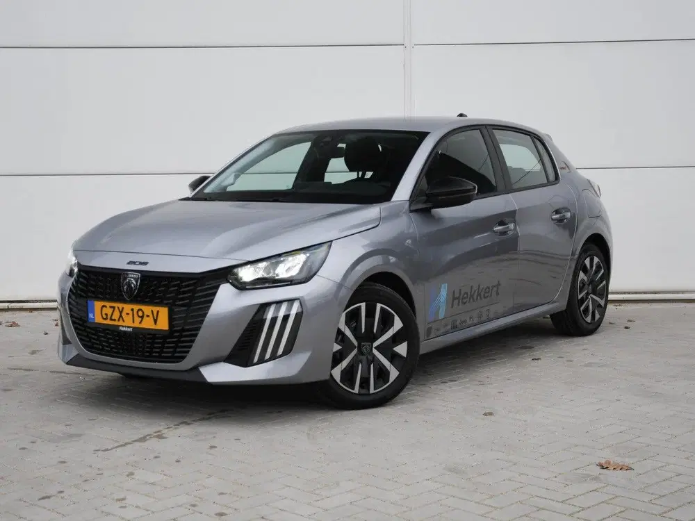 Peugeot 208 Style 1.2 PureTech 75pk NAVI uit 2025