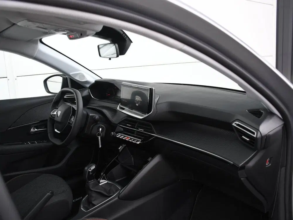 Peugeot 208 Style 1.2 PureTech 75pk NAVI uit 2025, foto 8