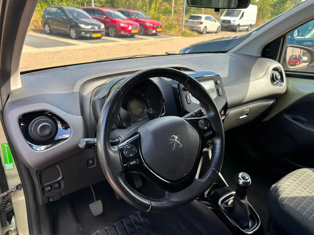 Peugeot 108 1.0 VTi Style * 5 DRS * AIRCO * uit 2021, foto 6