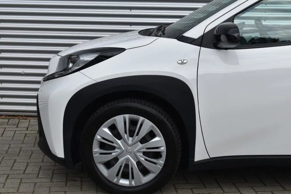 Toyota Aygo X 1.0 VVT-I MT PLAY uit 2024, foto 7