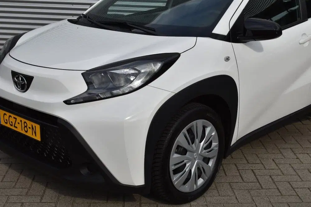 Toyota Aygo X 1.0 VVT-I MT PLAY uit 2024, foto 8