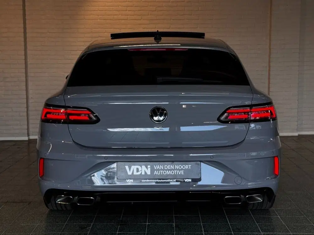 Volkswagen Arteon R 2.0 TSI 4MOTION 320pk DSG uit 2022, foto 10