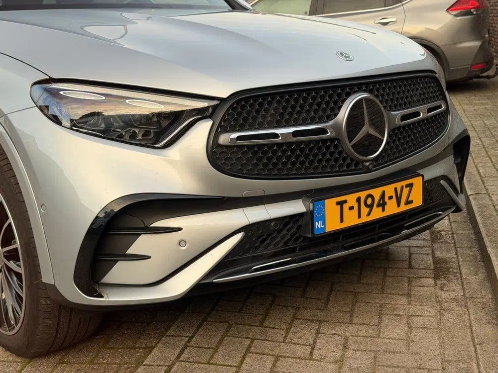 Mercedes-Benz GLC 300E 4MATIC AMG LINE Panodak 20 Inc uit 2023, foto 12