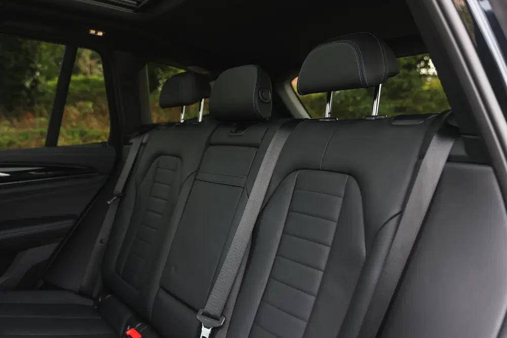 BMW iX3 High Executive uit 2024, foto 12