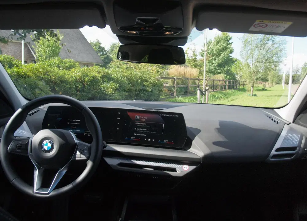 BMW 1-serie 120 M Sport Design Edition uit 2025, foto 14