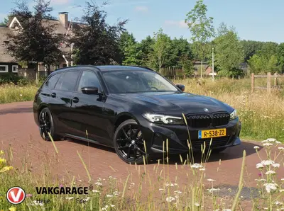 BMW 3-serie 318i uit 2022
