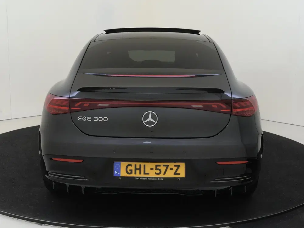 Mercedes-Benz EQE 300 Sport Edition 89 kWh uit 2024, foto 7