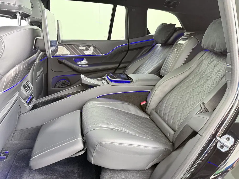Mercedes-Benz GLS Maybach 600 4MATIC uit 2025, foto 8