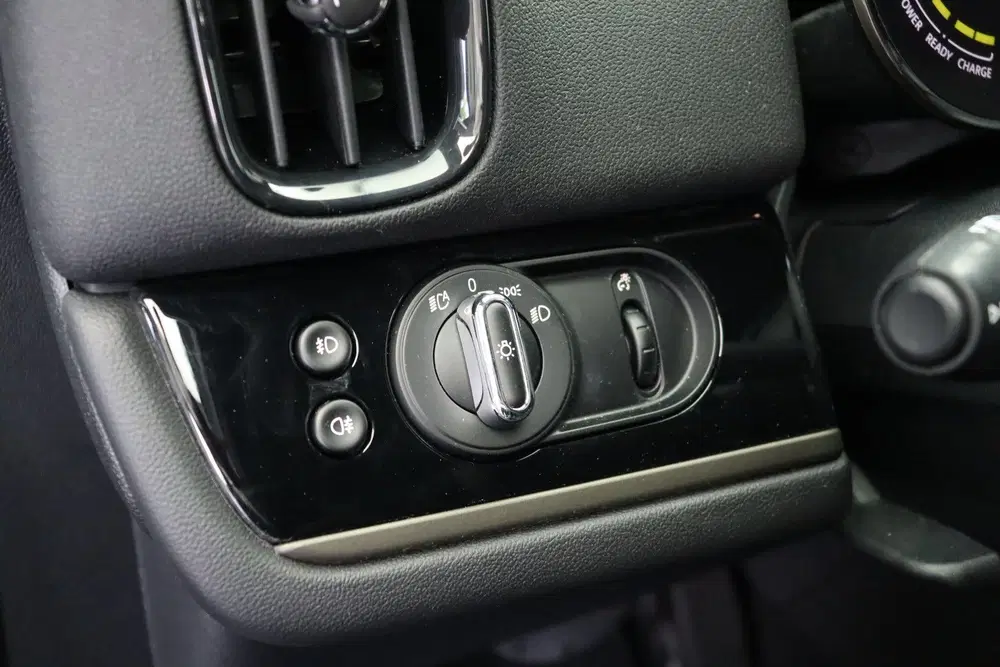 Mini Countryman Cooper S E ALL4 Classic Automaat uit 2022, foto 12